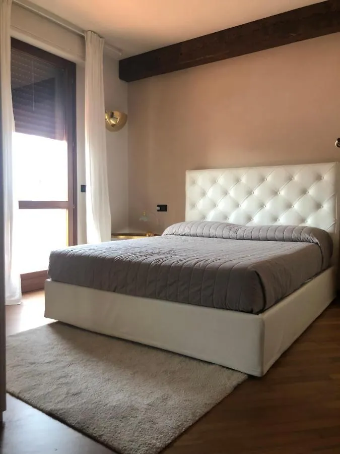 Appartamento Direttamente A Lago Sirmione 0*,