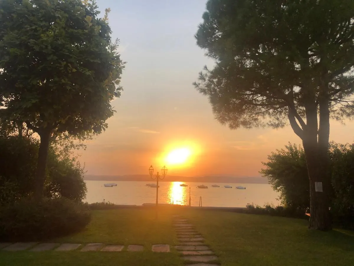 Apartment Appartamento Direttamente A Lago Sirmione