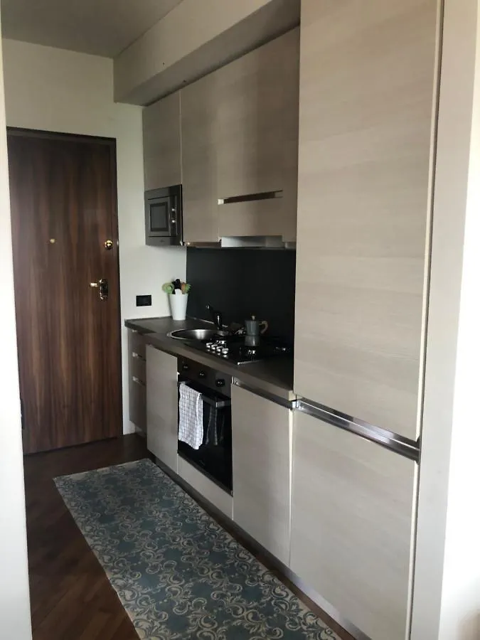 Apartment Appartamento Direttamente A Lago Sirmione Italy