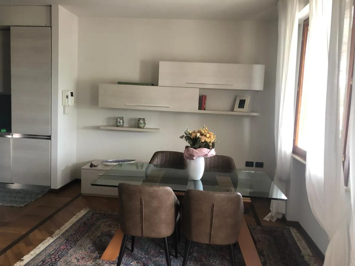 Appartamento Direttamente A Lago Sirmione Italy